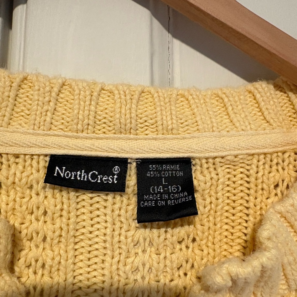 North Crest Yellow Cable Knit Sweater - Picture 3 of 3